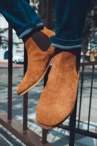 Botas Chelsea de Gamuza Tabaco para Hombre - André Bocassi